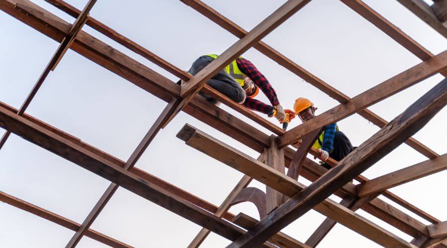 Professional New roof installation in Burbank, CA